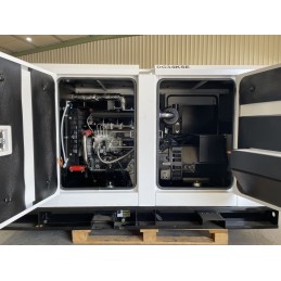 Generatore diesel industriale 34 kVA monofase e trifase Professional ITC Power DG34KSE con tettuccio aperto